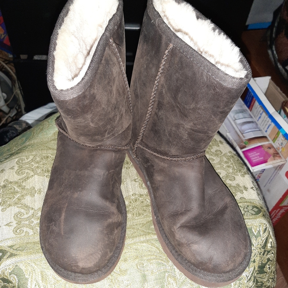Uggs boots